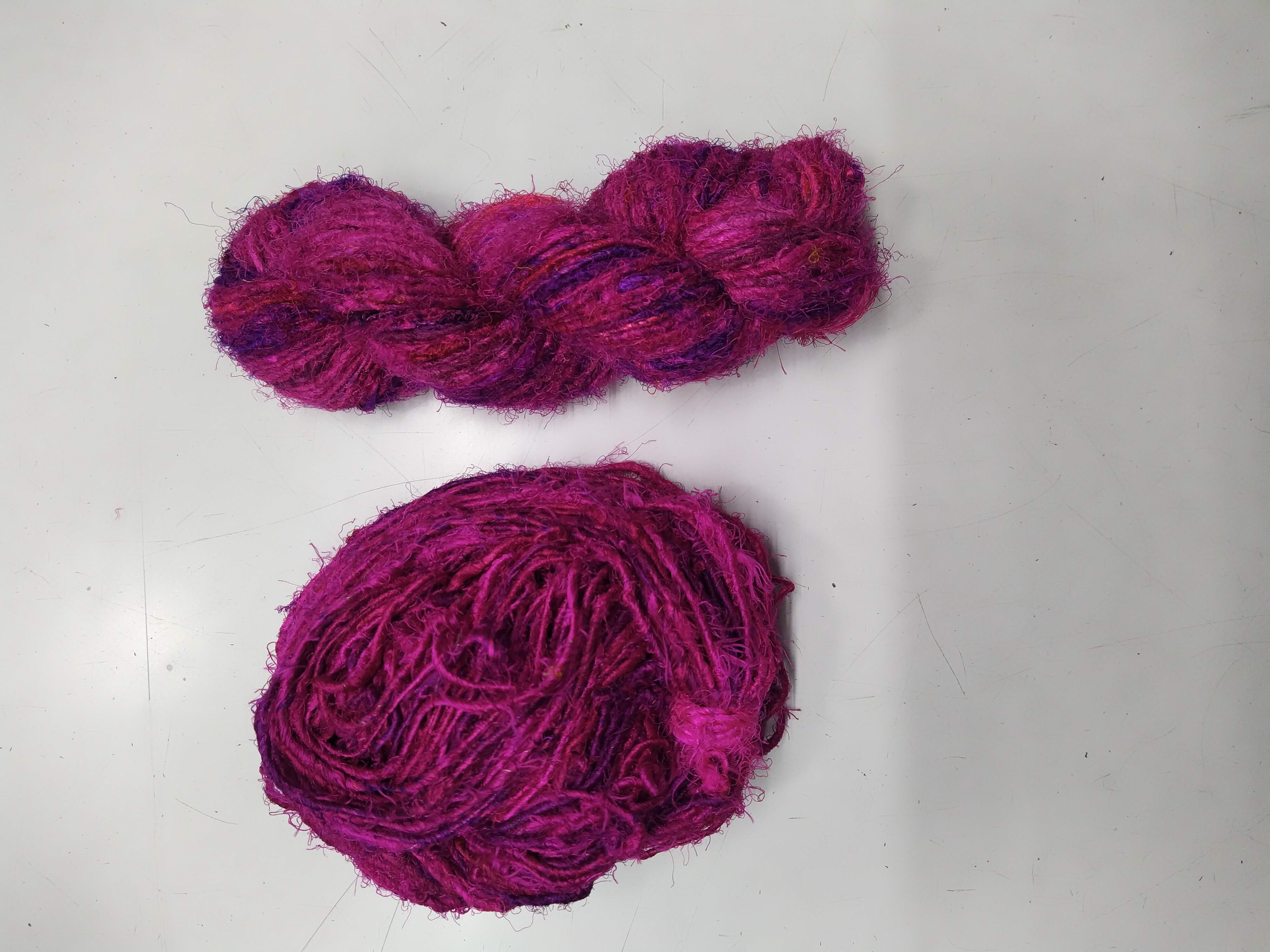 Recycled silk yarn (24)